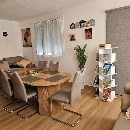 Maison De Familiale