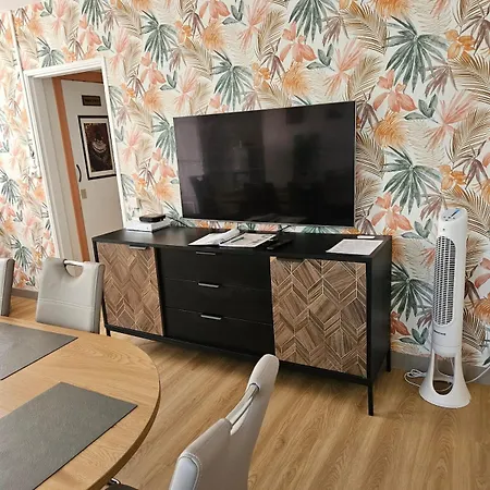 Maison De Familiale * Firbeix